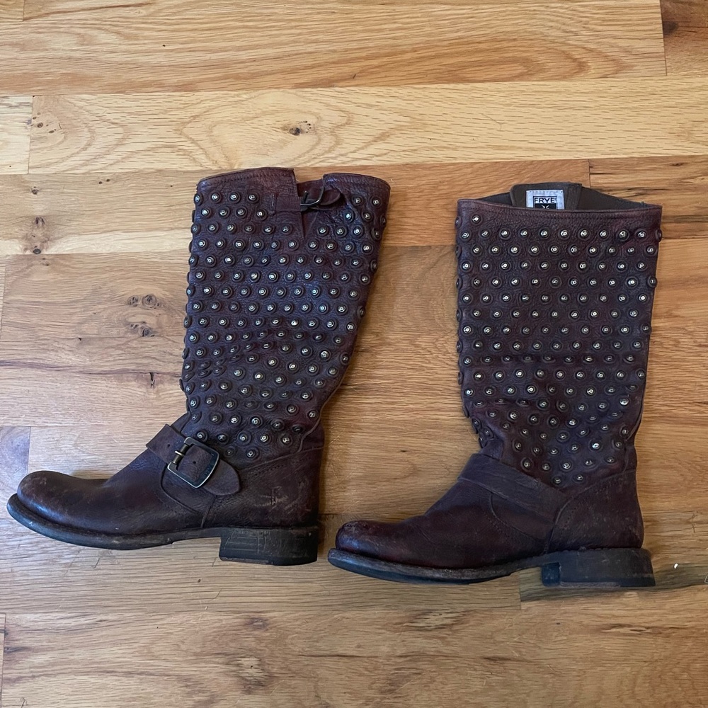 Frye Jenna Stud tall boot size 7